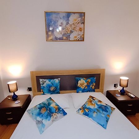 Cozy Apartment In أثينا المظهر الخارجي الصورة
