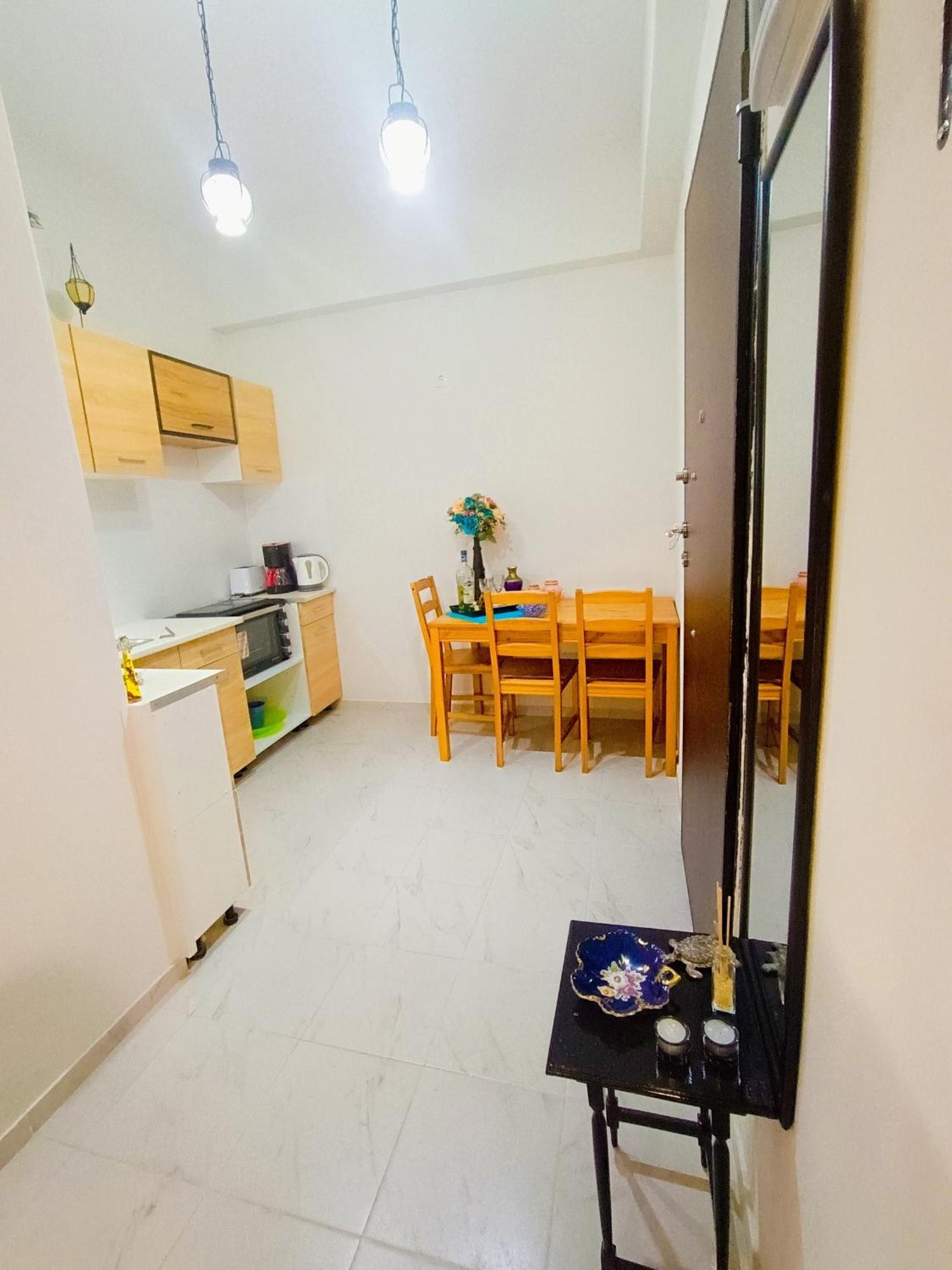 Cozy Apartment In أثينا المظهر الخارجي الصورة