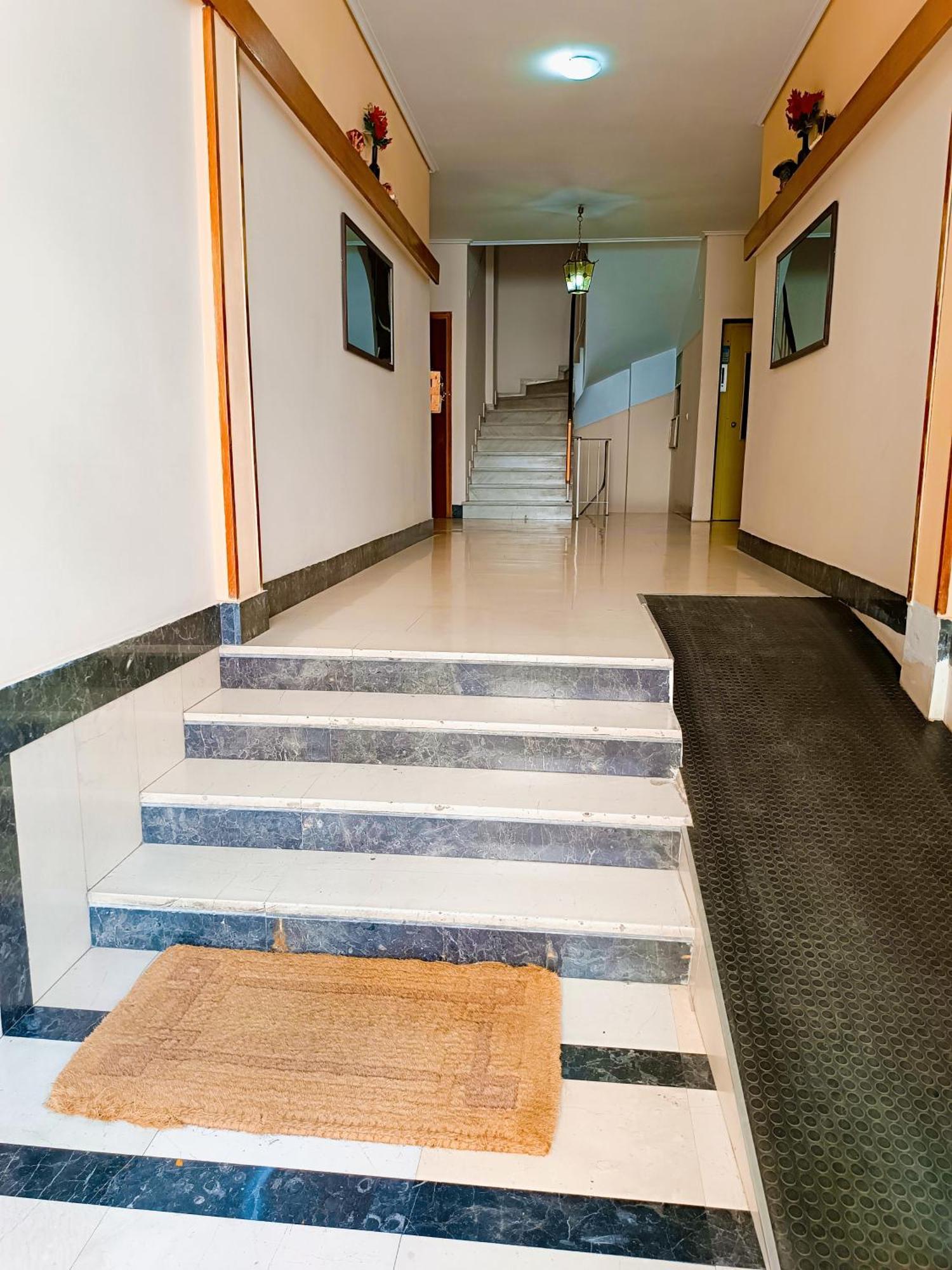 Cozy Apartment In أثينا المظهر الخارجي الصورة